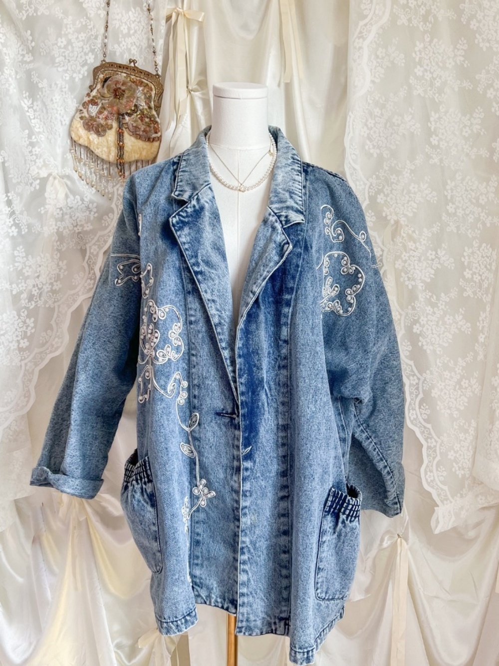 Vintage Jensen Embroidered Acid Wash Denim Jacket - Picture 4 of 10